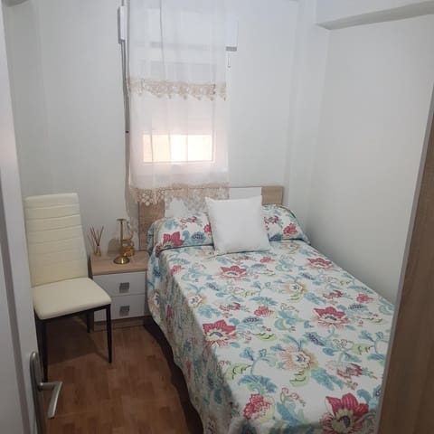 2 camera da letto Appartamento da affittare in Santander - 700 € (Rif: 9330255)