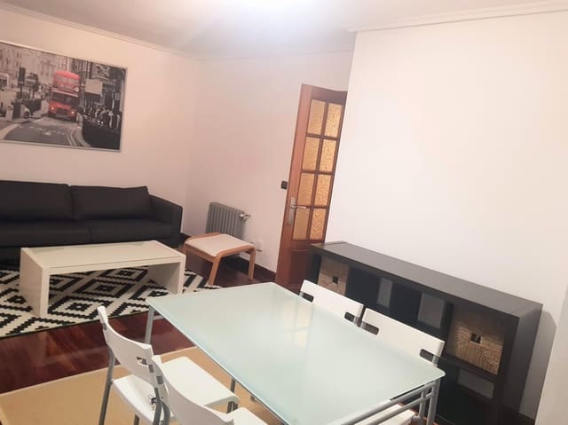 2 bedroom Flat for rent in Santander - € 900 (Ref: 9330256)