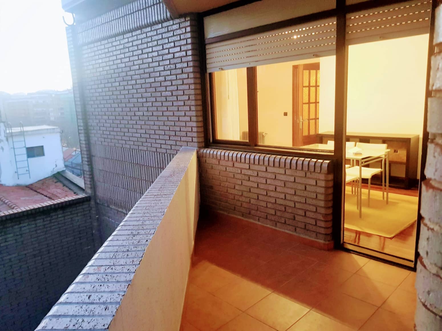 2 soveværelse Lejlighed til leje i Santander - € 900 (Ref: 9330256)