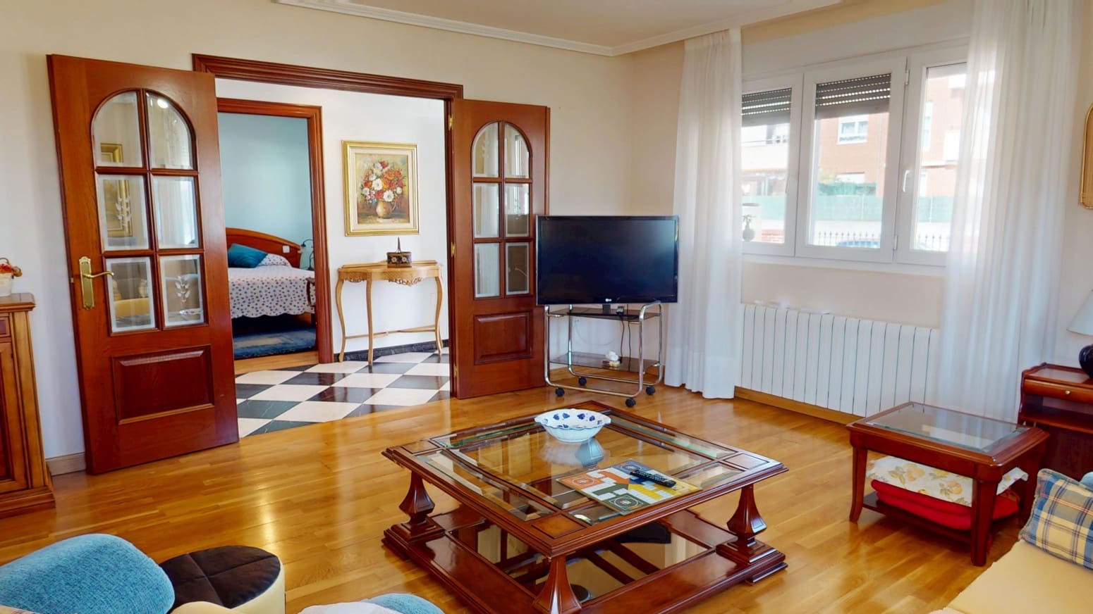 Chalet de 4 habitaciones en Parbayón en venta con garaje - 639.000 € (Ref: 9337688)