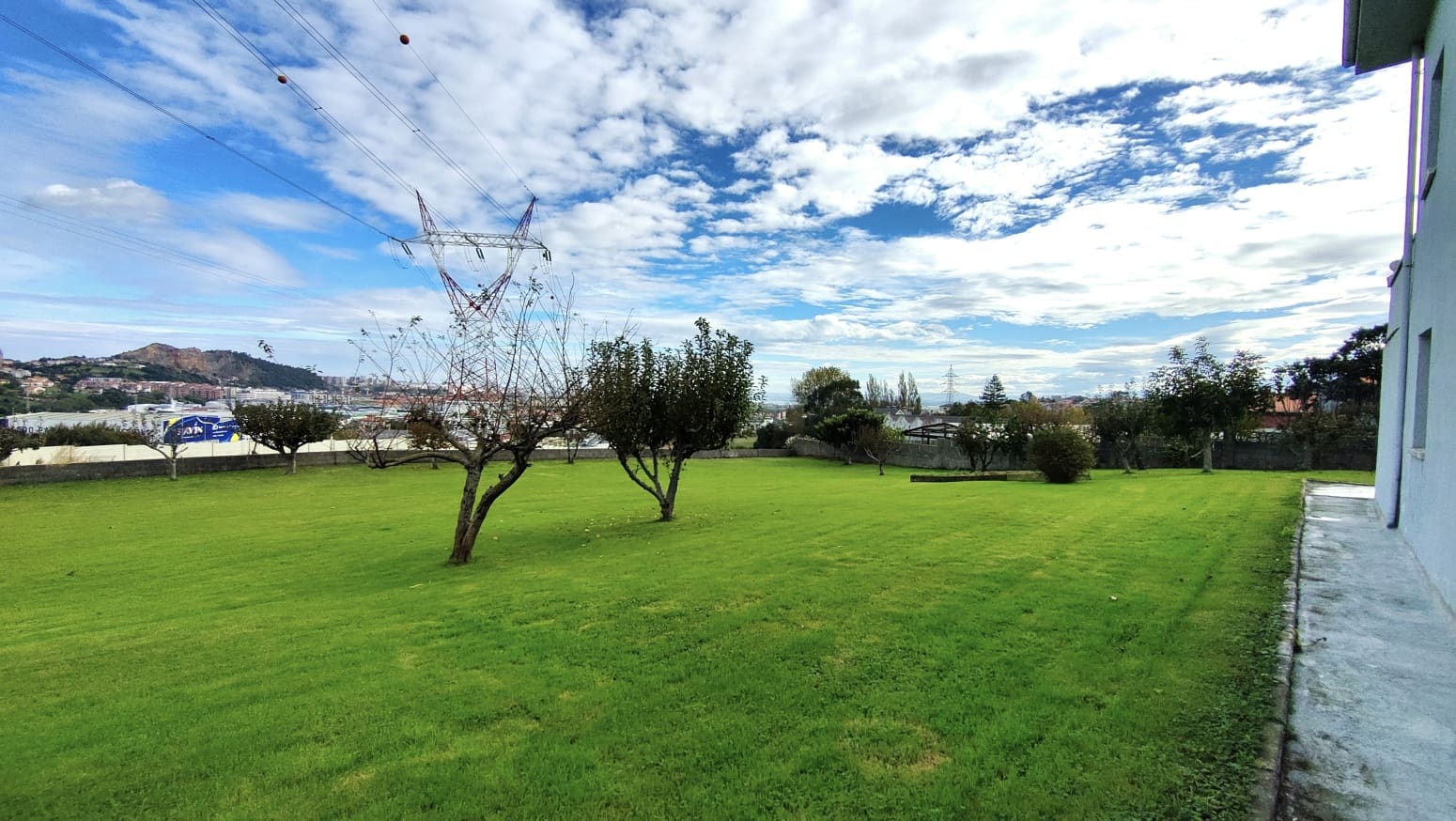 5 soverom Villa til salgs i Cacicedo med garasje - € 425 000 (Ref: 9355559)