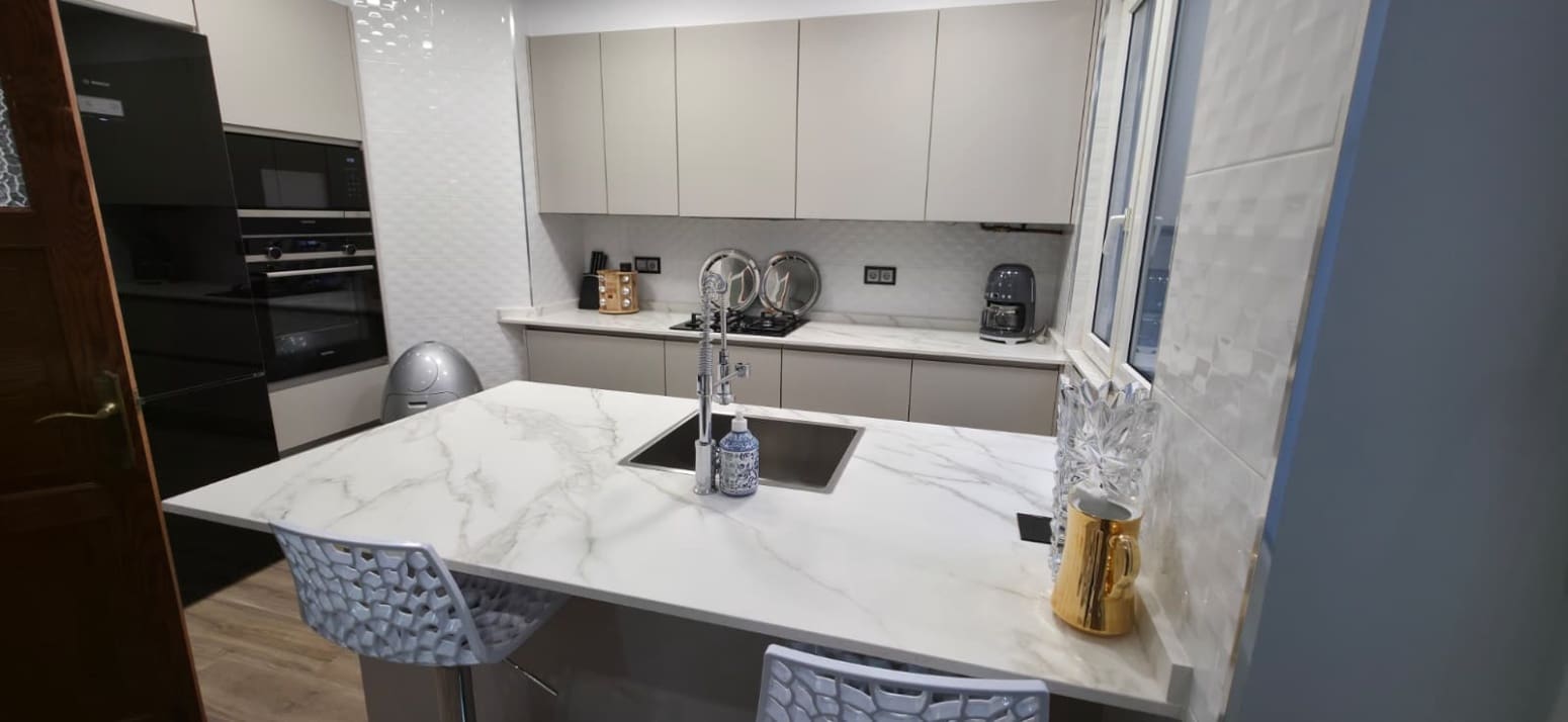 3 sypialnia Mieszkanie na sprzedaż w Santander - 629 000 € (Ref: 9413776)