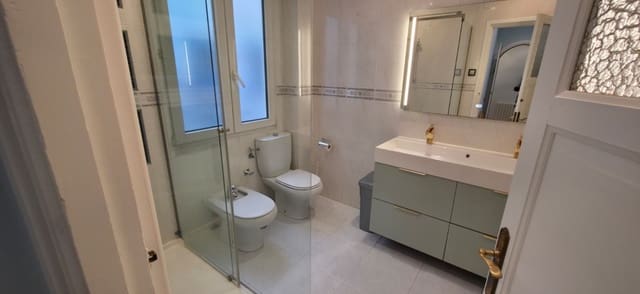 3 sypialnia Mieszkanie na sprzedaż w Santander - 629 000 € (Ref: 9413776)