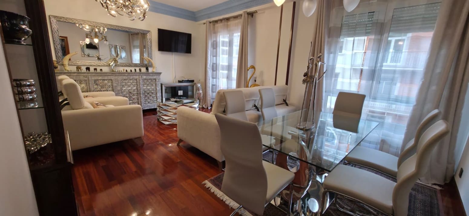 3 sypialnia Mieszkanie na sprzedaż w Santander - 629 000 € (Ref: 9413776)