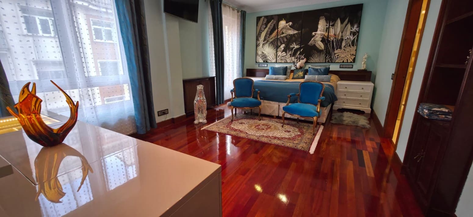 3 sypialnia Mieszkanie na sprzedaż w Santander - 629 000 € (Ref: 9413776)