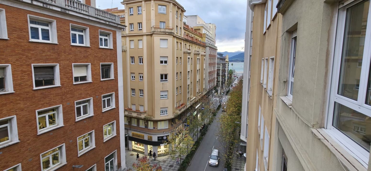 3 sypialnia Mieszkanie na sprzedaż w Santander - 629 000 € (Ref: 9413776)