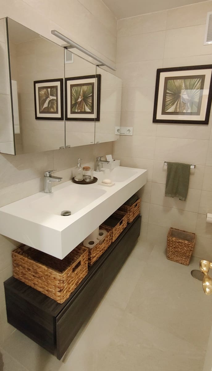 2 bedroom Flat for rent in Santander - € 1,000 (Ref: 9413777)