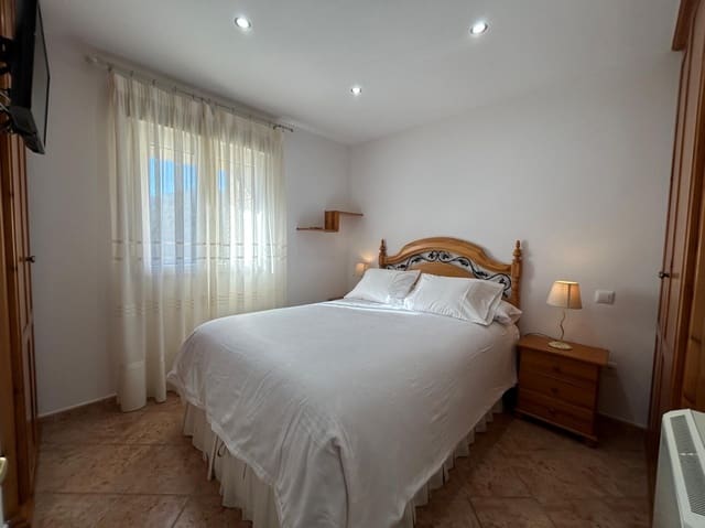 8 soveværelse Villa til salg i Hazas de Cesto - € 490.000 (Ref: 9448611)