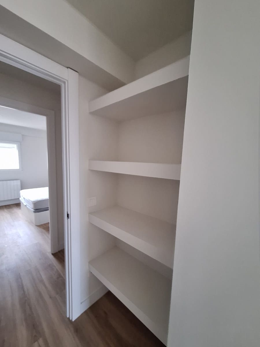 Appartement de 2 chambres à louer à Santander - 900 € (Ref: 9450881)