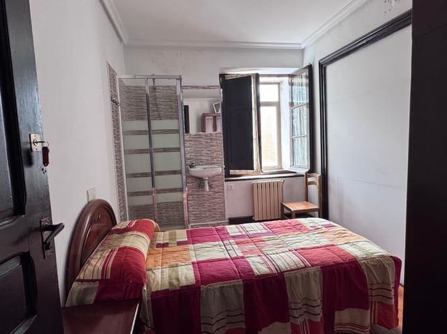 12 camera da letto Azienda in vendita in Valdeolea - 240.000 € (Rif: 9472768)