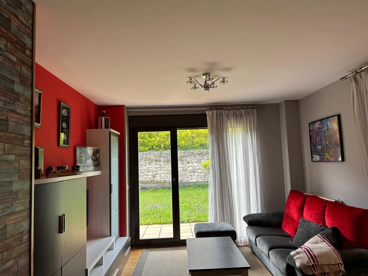 4 slaapkamer Villa te koop in Santillana del Mar met garage - € 410.000 (Ref: 9518579)