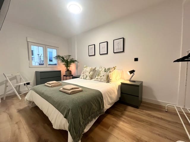 2 sypialnia Mieszkanie na sprzedaż w Santander - 215 000 € (Ref: 9518580)