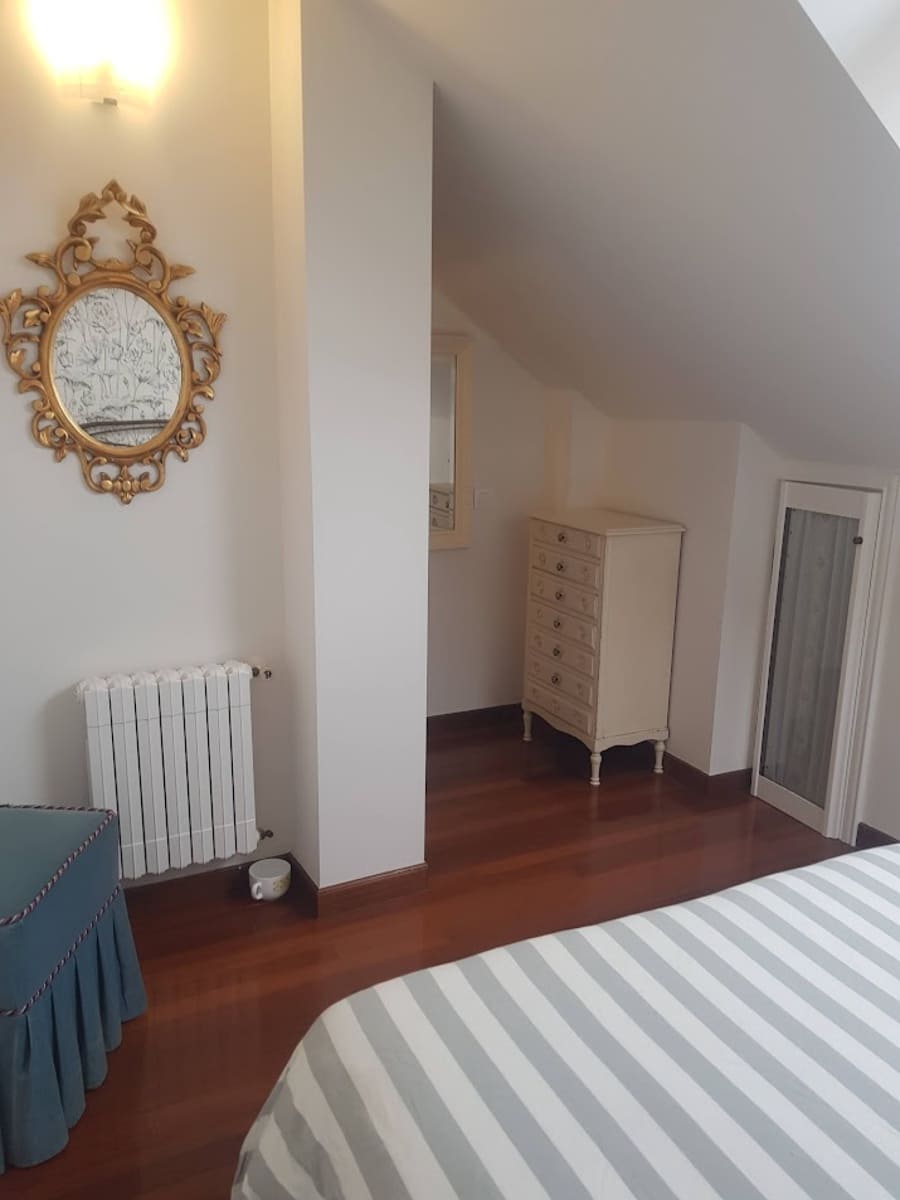 2 quarto Apartamento para arrendar em Santander - 950 € (Ref: 9551069)