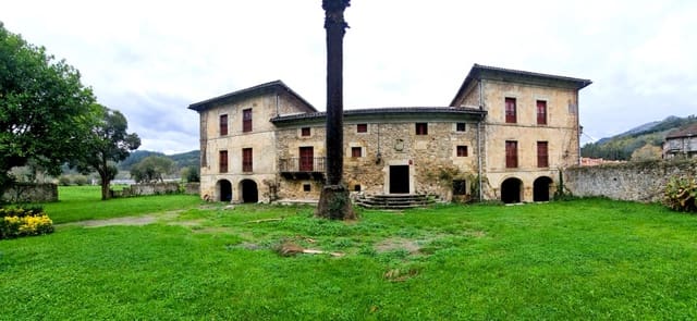 6 soveværelse Lejlighed til salg i Guriezo med garage - € 1.300.000 (Ref: 9555269)