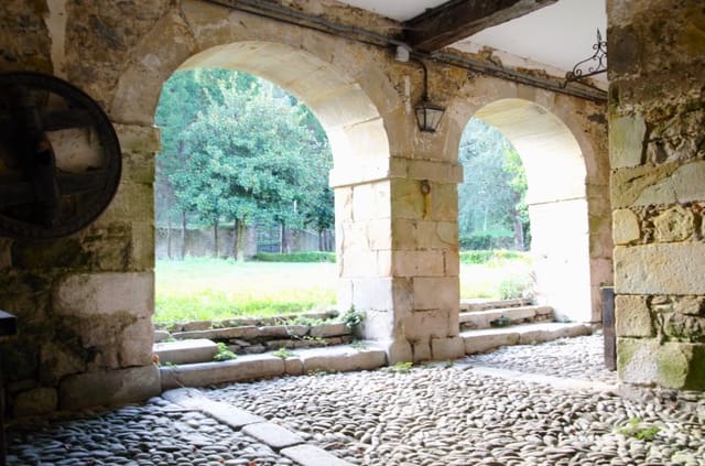 6 soveværelse Lejlighed til salg i Guriezo med garage - € 1.300.000 (Ref: 9555269)