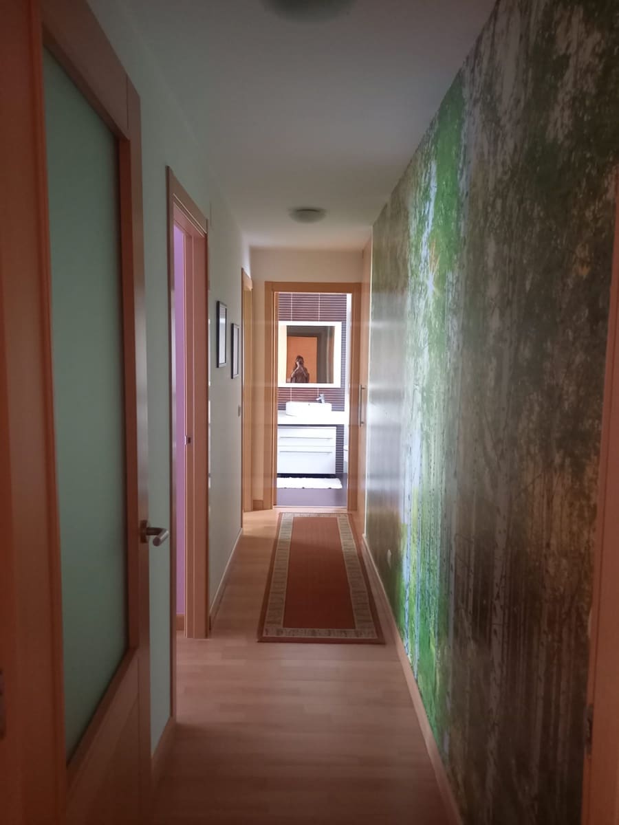 2 soveværelse Lejlighed til leje i Santander med garage - € 850 (Ref: 9561411)