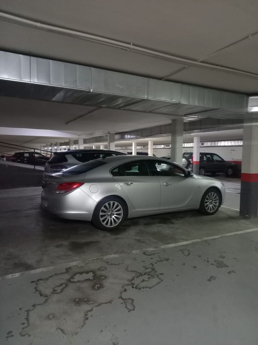 2 soveværelse Lejlighed til leje i Santander med garage - € 850 (Ref: 9561411)