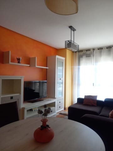 2 soveværelse Lejlighed til leje i Santander med garage - € 850 (Ref: 9561411)