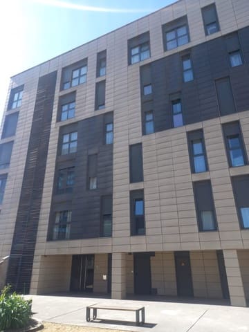 2 soveværelse Lejlighed til leje i Santander med garage - € 850 (Ref: 9561411)