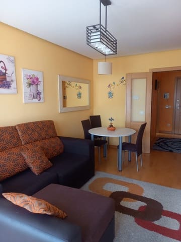 2 soveværelse Lejlighed til leje i Santander med garage - € 850 (Ref: 9561411)