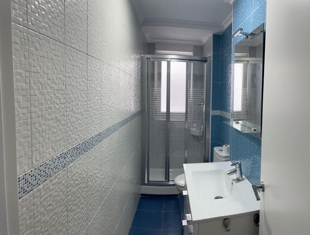 3 bedroom Flat for rent in Torrelavega - € 270 (Ref: 9590833)