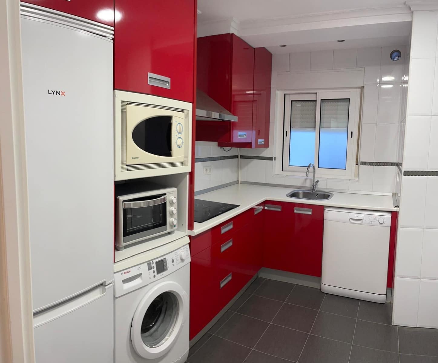 3 bedroom Flat for rent in Torrelavega - € 270 (Ref: 9590833)