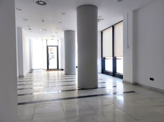 Komercyjne na sprzedaż w Santander - 139 900 € (Ref: 9590834)