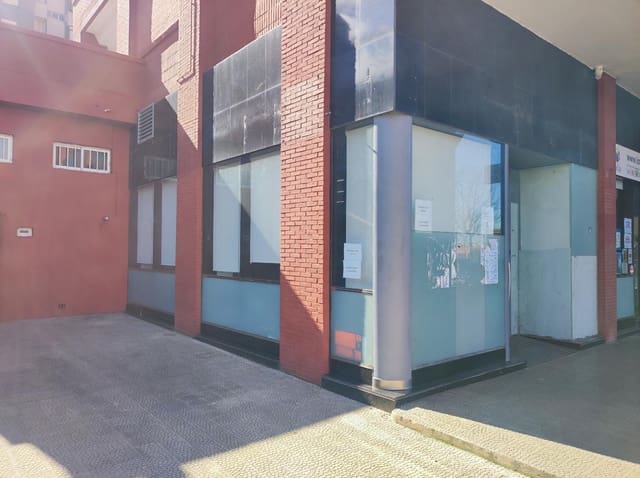 Komercyjne na sprzedaż w Santander - 139 900 € (Ref: 9590834)