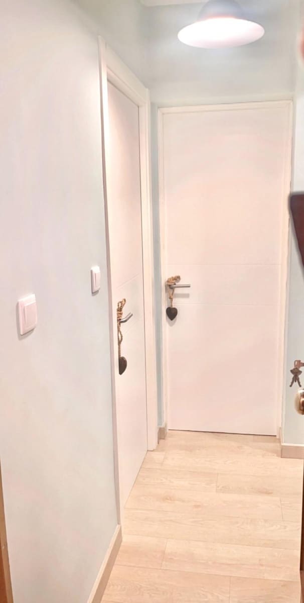 2 quarto Apartamento para arrendar em Santander - 800 € (Ref: 9590835)