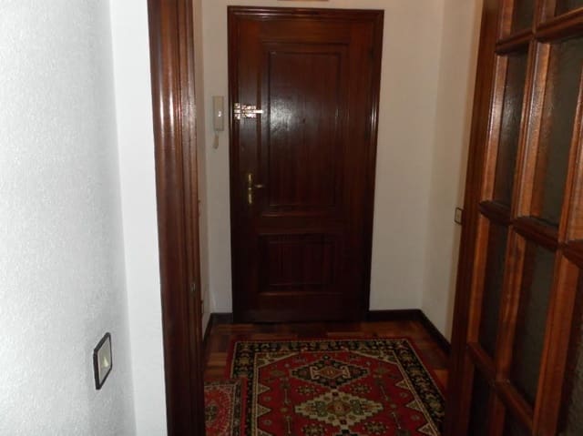 1 sypialnia Mieszkanie do wynajęcia w Santander - 780 € (Ref: 9620887)