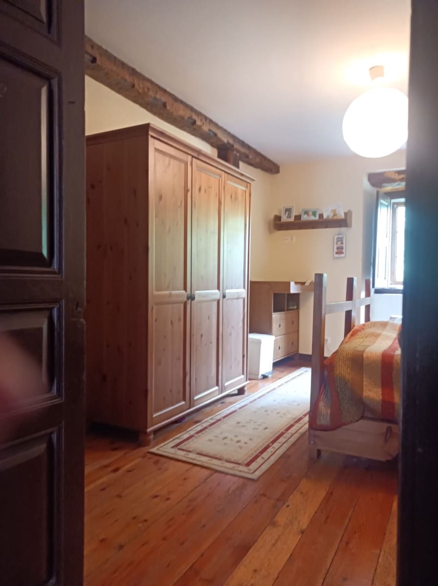 Chalet de 7 habitaciones en Ruesga en venta con garaje - 360.000 € (Ref: 9625392)