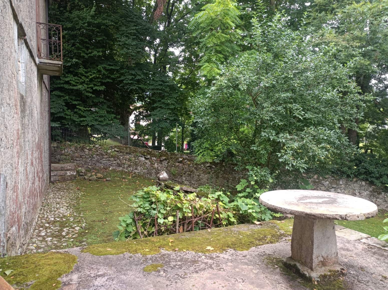 Chalet de 7 habitaciones en Ruesga en venta con garaje - 360.000 € (Ref: 9625392)