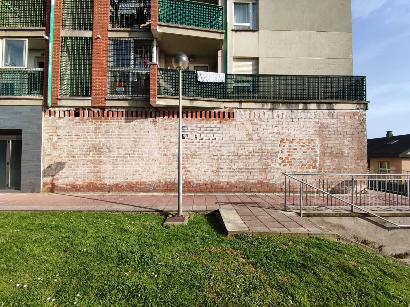 Gewerbe zu verkaufen in Santander - 198.000 € (Ref: 9637226)