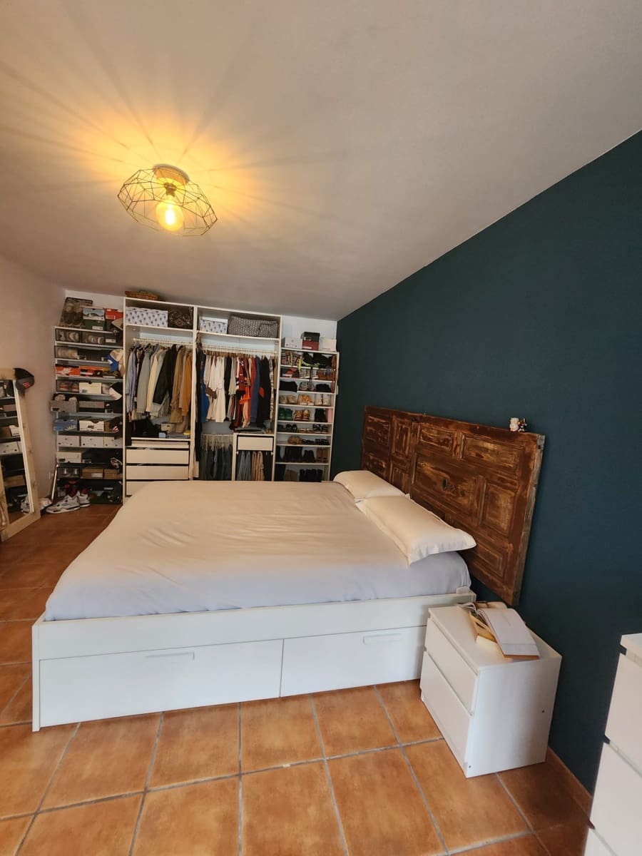 3 bedroom Villa for sale in Corvera de Toranzo with garage - € 425,000 (Ref: 9686199)