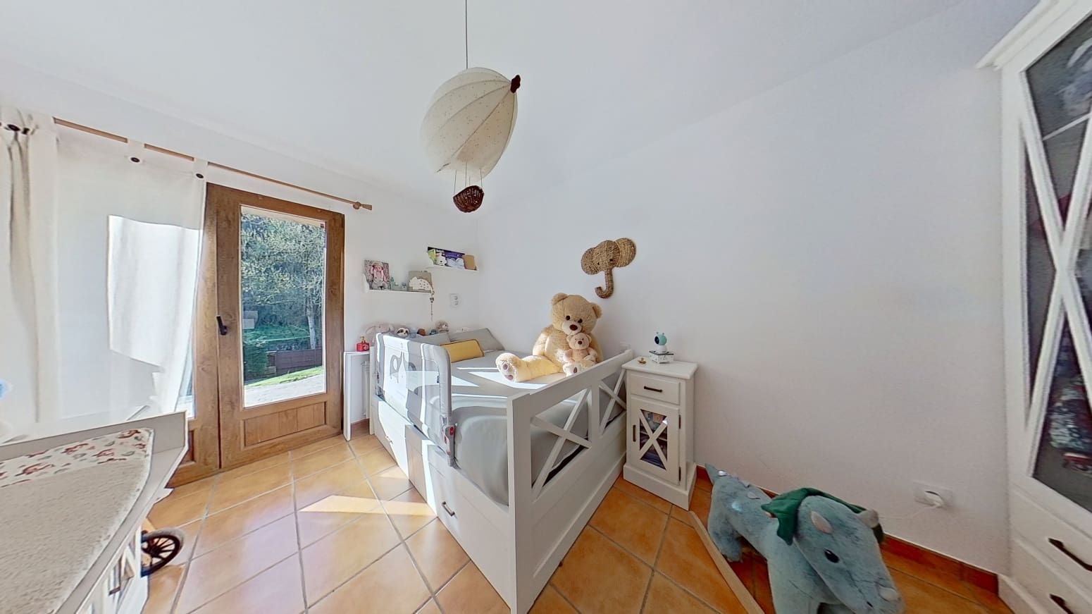 Chalet de 3 habitaciones en Corvera de Toranzo en venta con garaje - 425.000 € (Ref: 9686199)