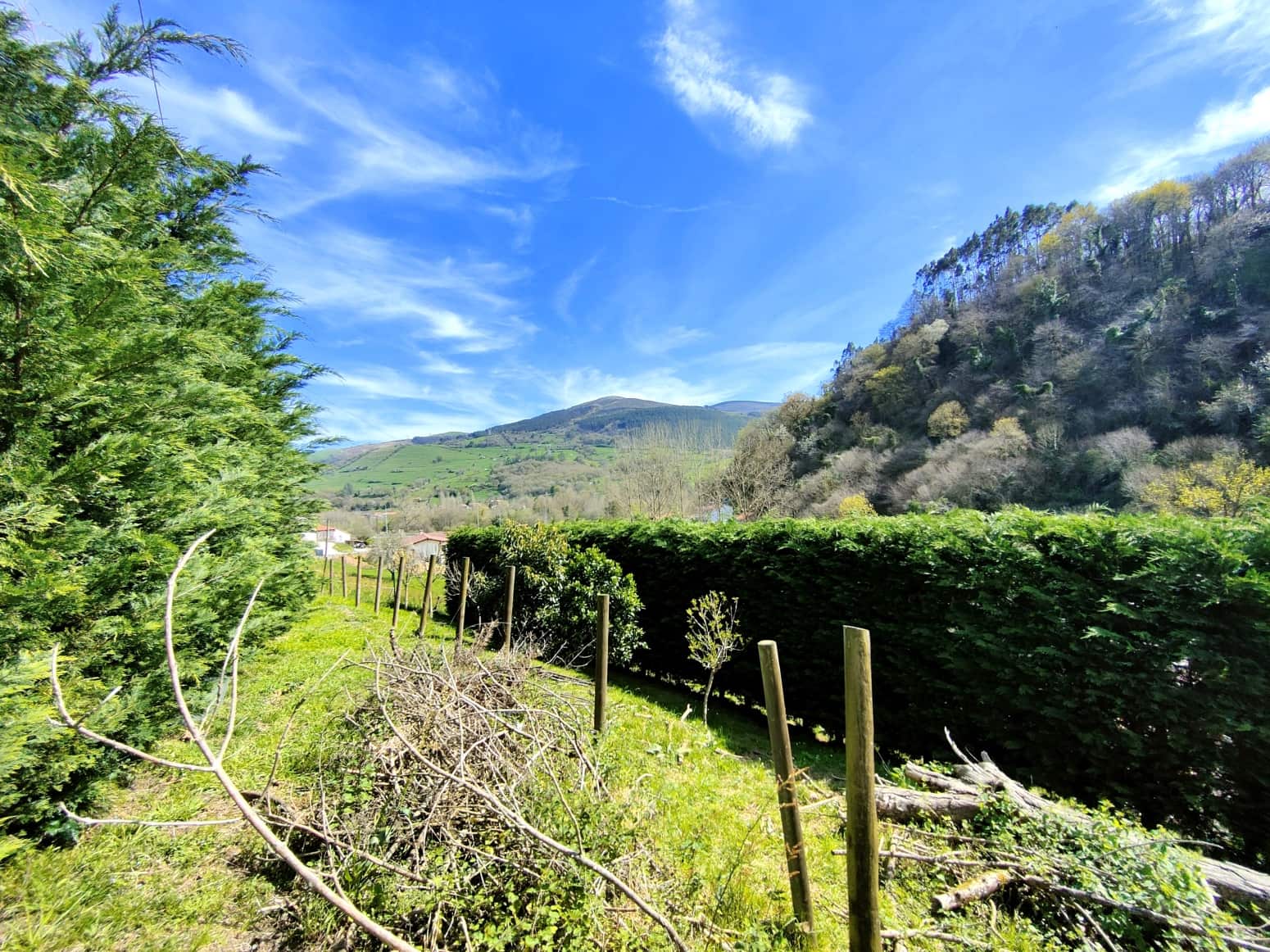 Chalet de 3 habitaciones en Corvera de Toranzo en venta con garaje - 425.000 € (Ref: 9686199)