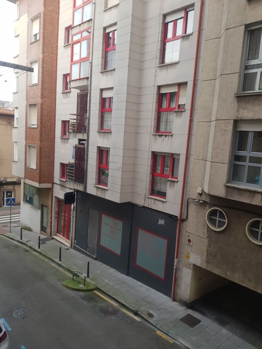 2 bedroom Flat for rent in Santander - € 850 (Ref: 9701404)