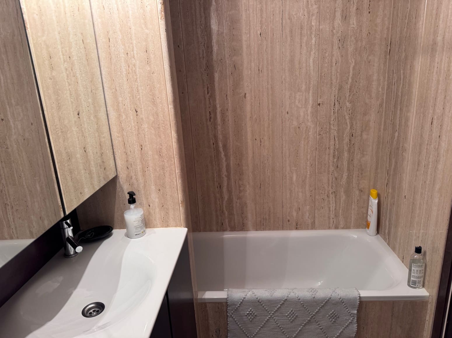 3 bedroom Flat for sale in Santona with garage - € 465,000 (Ref: 9726449)