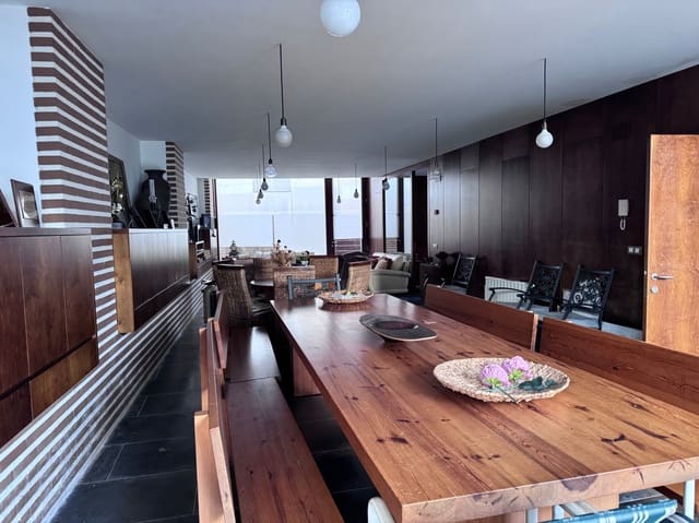 3 sovrum Lägenhet till salu i Santoña med garage - 465 000 € (Ref: 9726449)