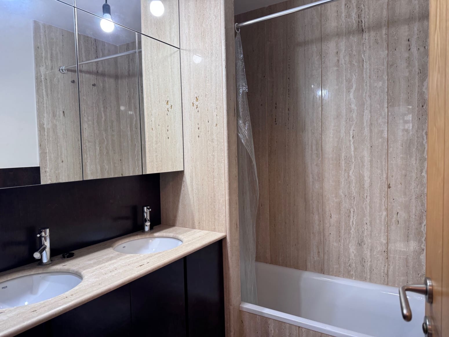 2 bedroom Flat for sale in Santona with garage - € 375,000 (Ref: 9726450)