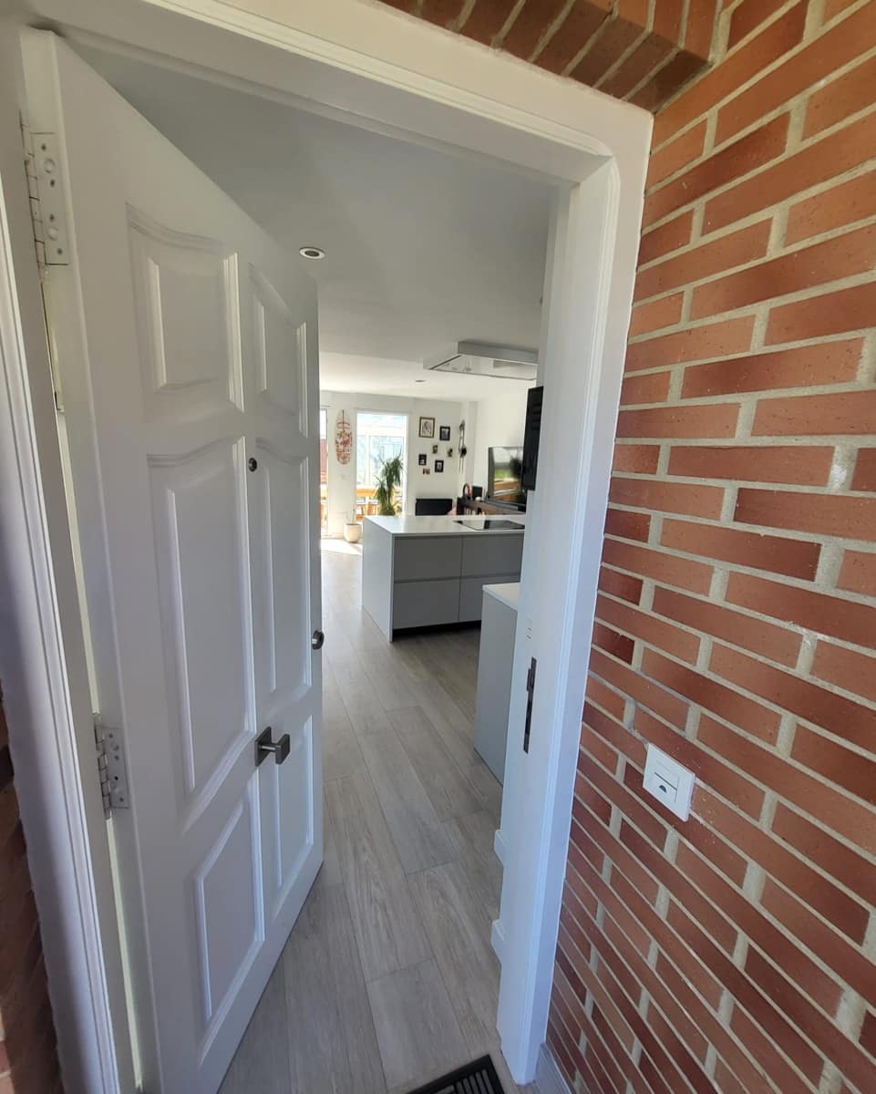 3 bedroom Villa for sale in Pielagos with garage - € 420,000 (Ref: 9726451)