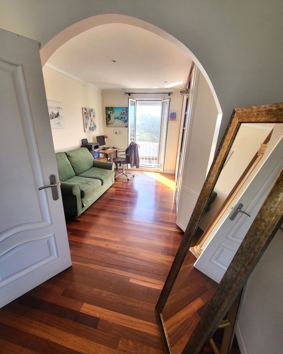 3 bedroom Villa for sale in Pielagos with garage - € 420,000 (Ref: 9726451)