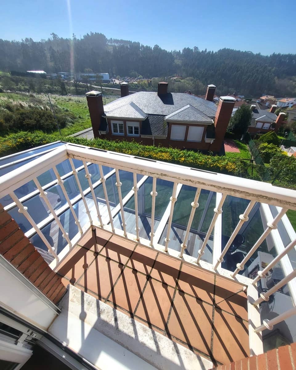 3 bedroom Villa for sale in Pielagos with garage - € 420,000 (Ref: 9726451)