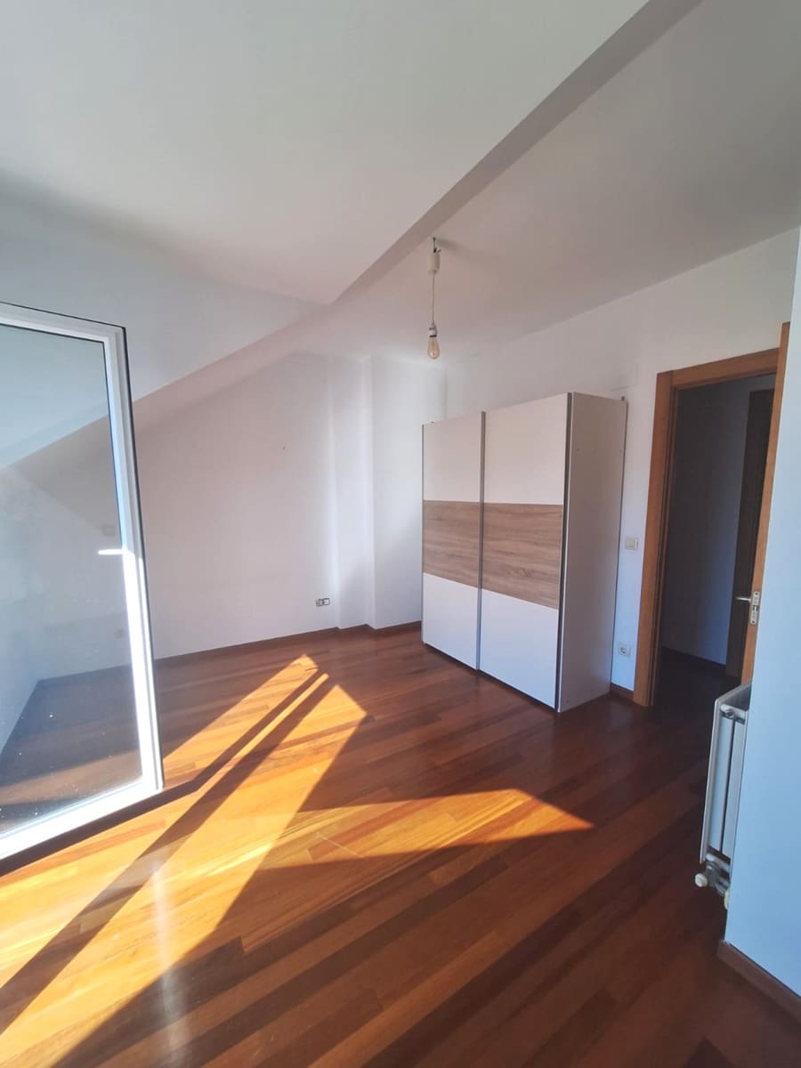 3 bedroom Flat for rent in Mortera with garage - € 860 (Ref: 9763541)