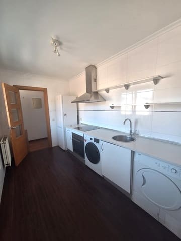 3 bedroom Flat for rent in Mortera, Piélagos with garage - € 860 (Ref: 9763541)