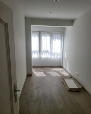 3 slaapkamer Flat te koop in Santander - € 197.000 (Ref: 9772803)
