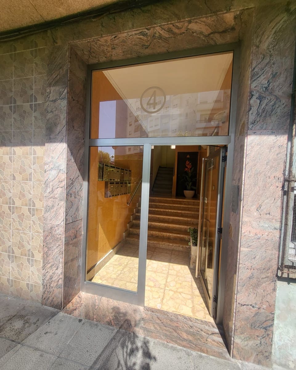 3 bedroom Flat for sale in Santander - € 197,000 (Ref: 9772803)