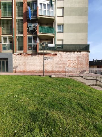 Erhverv til salg i Santander - € 160.000 (Ref: 9783145)