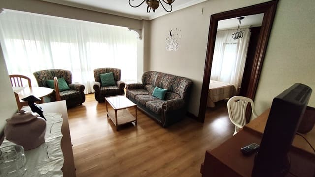 2 sypialnia Mieszkanie do wynajęcia w Santander - 850 € (Ref: 9783146)