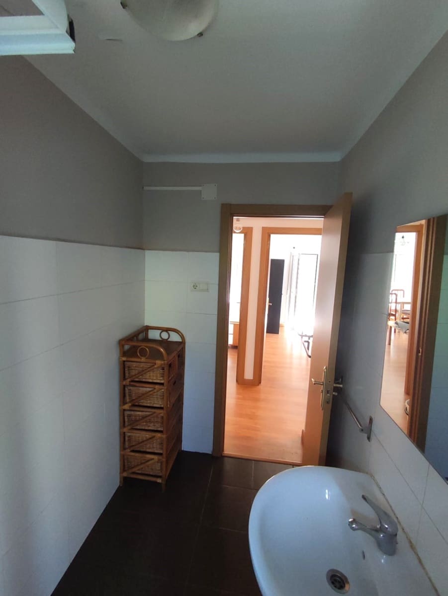 3 soveværelse Lejlighed til salg i Santander - € 210.000 (Ref: 9783147)